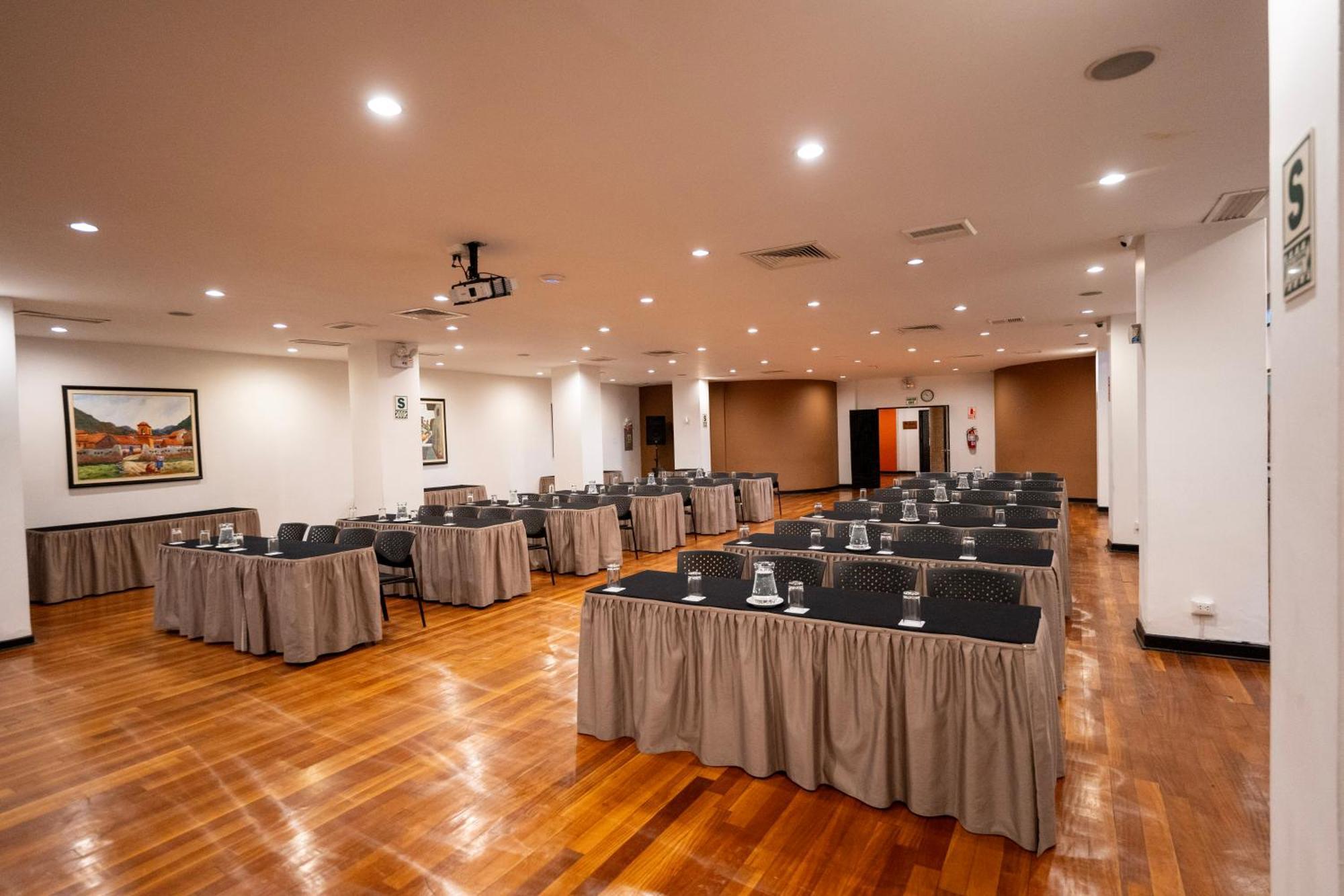 Hotel Jose Antonio Cusco Bagian luar foto