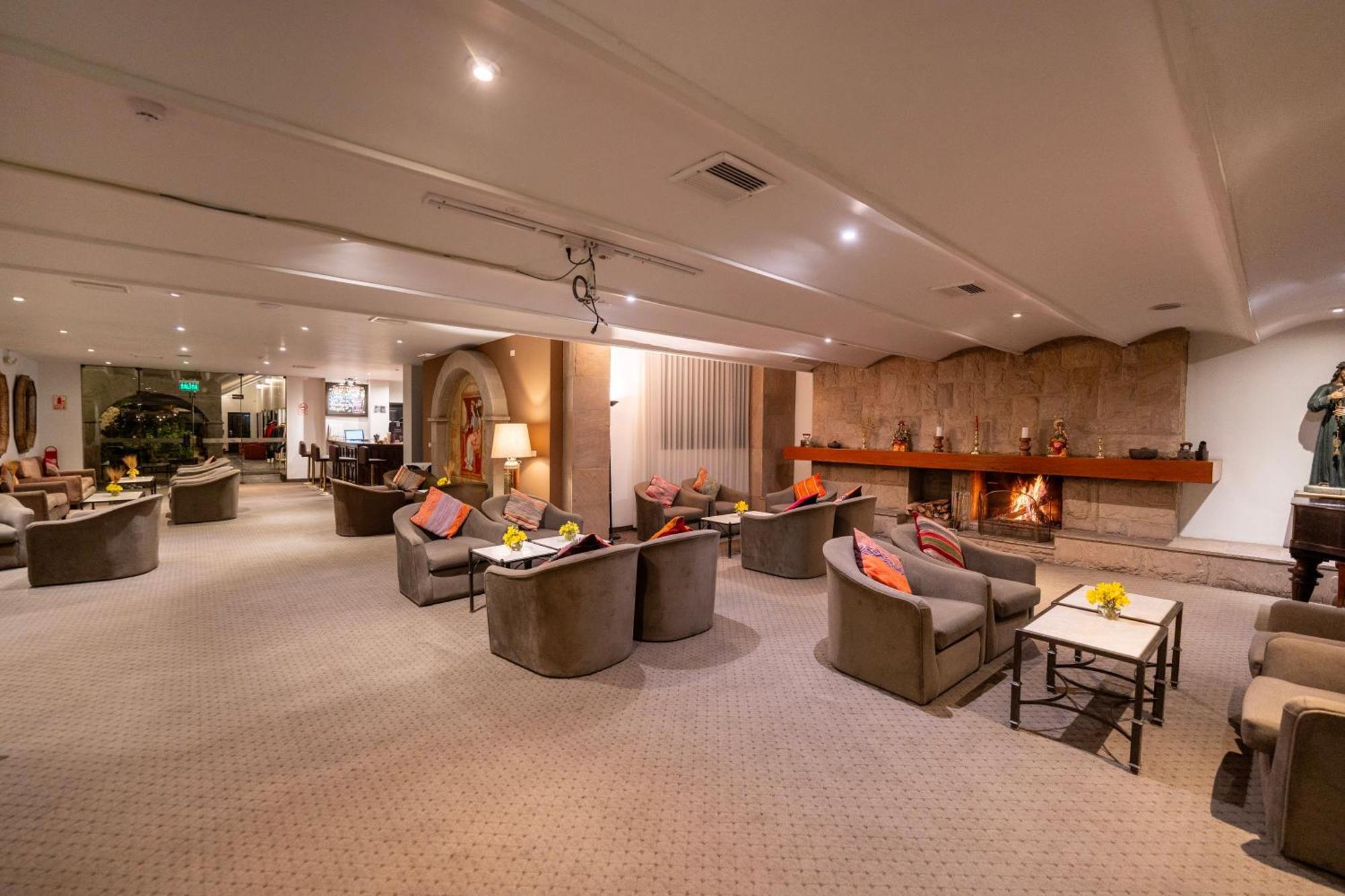 Hotel Jose Antonio Cusco Bagian luar foto